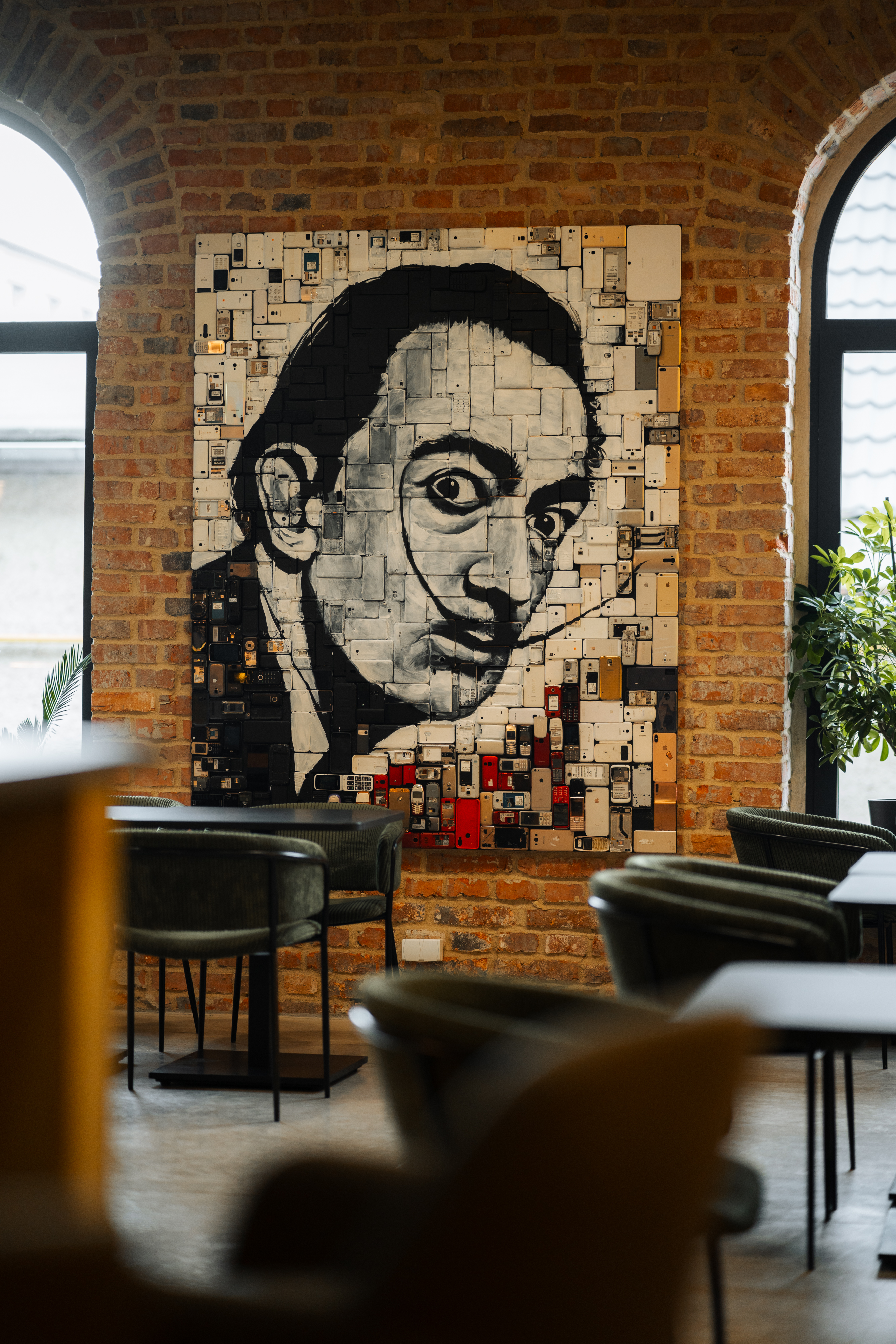 Salvador Dalí 2x2 méter